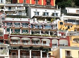 The wine shop positano vini e panini