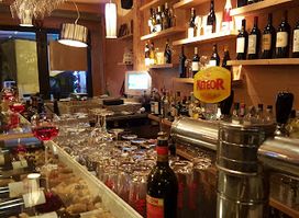 Wine bar 14% vol