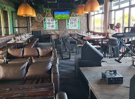 Champs VIP lounge