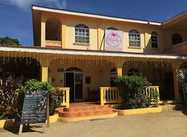 Wendy's Creole Restaurant & Bar