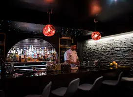 Vine | Wine & Cocktails