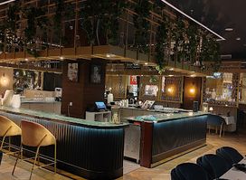 Davanti Lounge