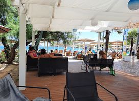 Talgo Beach Bar