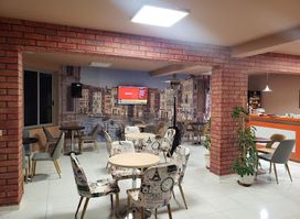 Bar kafe Albani