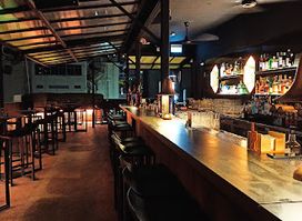 Abriza Rooftop Bar