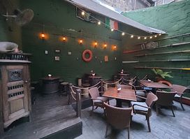 Fox & Pipe - Irish pub