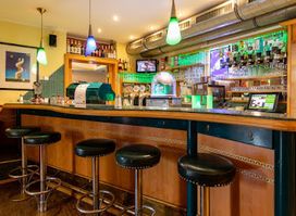 Hotel Restaurant und Cafe Pub Tritsch & Tratsch