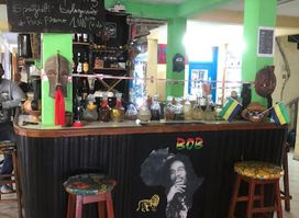 Chillout bar-café-shop
