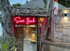 Sunset Beach Bamboo Bar & Resort