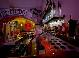 De Miedo Rock Bar