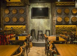 PETRO Restaurant Bar