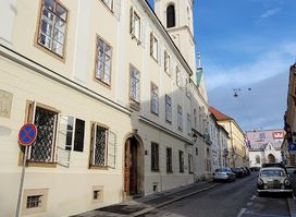 K' Štrossu