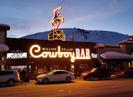 Million Dollar Cowboy Bar