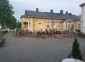 Suvannon Santra