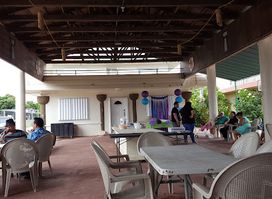 Jimmy Dee's Paradise Beach Resort & Bar