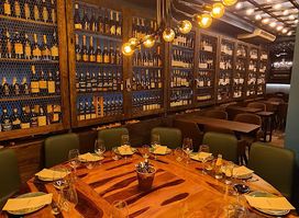 Alkimia Wine Lounge