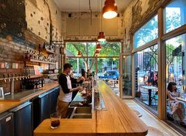 Chronicles Bar