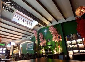 All About Eve Music Bar & Kitchen