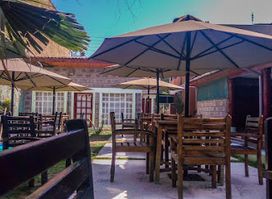 Shades restaurant and Coffee Lounge