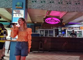 Roadhouse Bar & Restaurant
