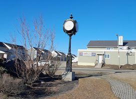 Two Seasons Inn