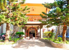 Restaurant and Bar El Principe