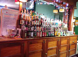 E B's Corner