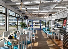 Santorini Restaurant