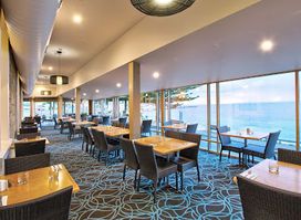 Zone Restaurant & Bar