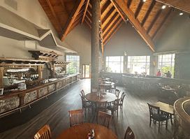 Canyon Restaurant & Tavern Bar