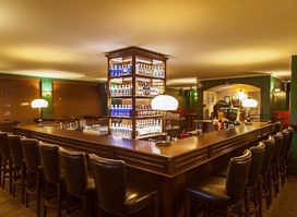 Uzaklar Pub