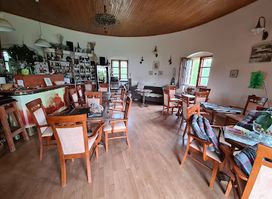 Rotunda Wine Bar