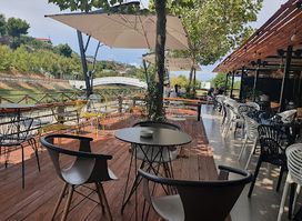 Eridon Bar
