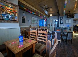 McGirls Bar