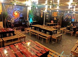 After 8 Bistro