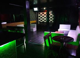 BierHaus Pub Karaoke.