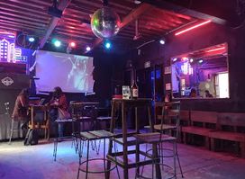 BAR DONCELES