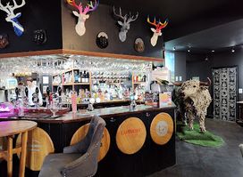 The Piper Art Bar