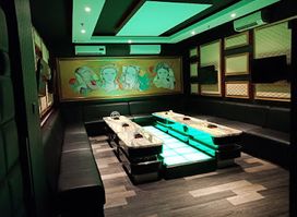 Broadway Karaoke & Lounge