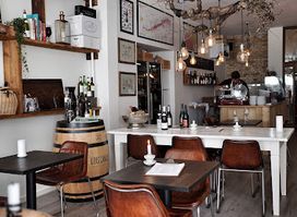 Lalou Vinbar