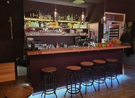 Basz Bar