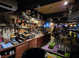Oasis Fun Pub