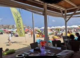 Tropicana bar