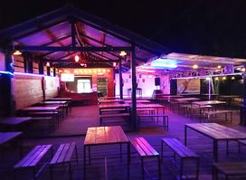 ຮ້ານອາຫານ-ເກັບແຕ້ມ