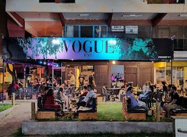 Vogue Bar