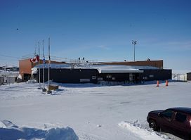 Kuujjuaraapik Airport