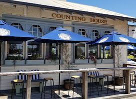 Counting House Bar & Grill