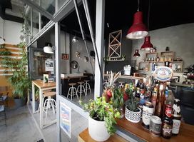 ZIGGY Cocktail Bar