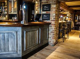Wheatstone Inn
