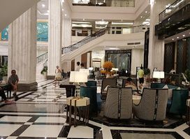 Lobby Bar